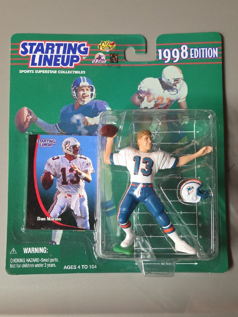 Starting Lineup Dan Marino Action Figure - White & Blue (1998 Edition)